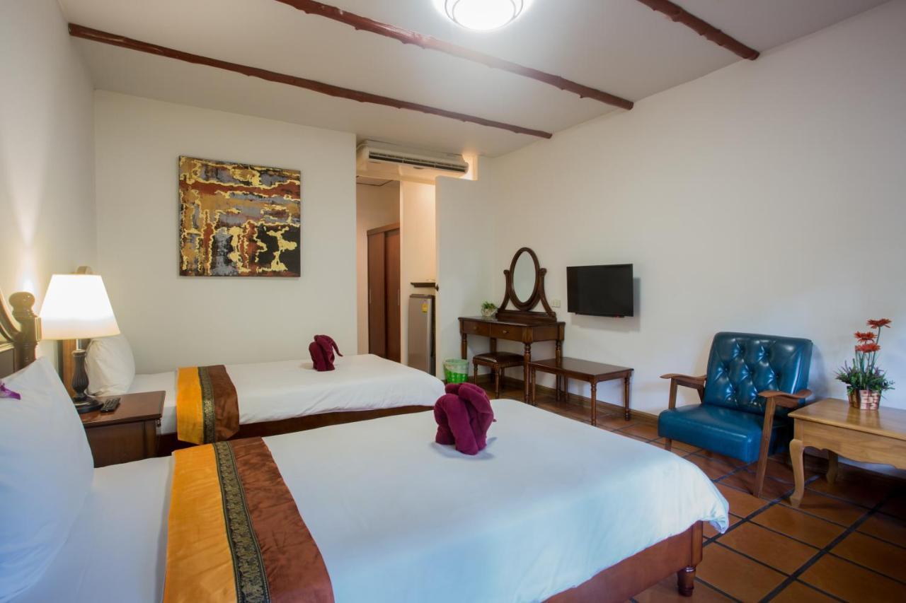 Hotel Kata