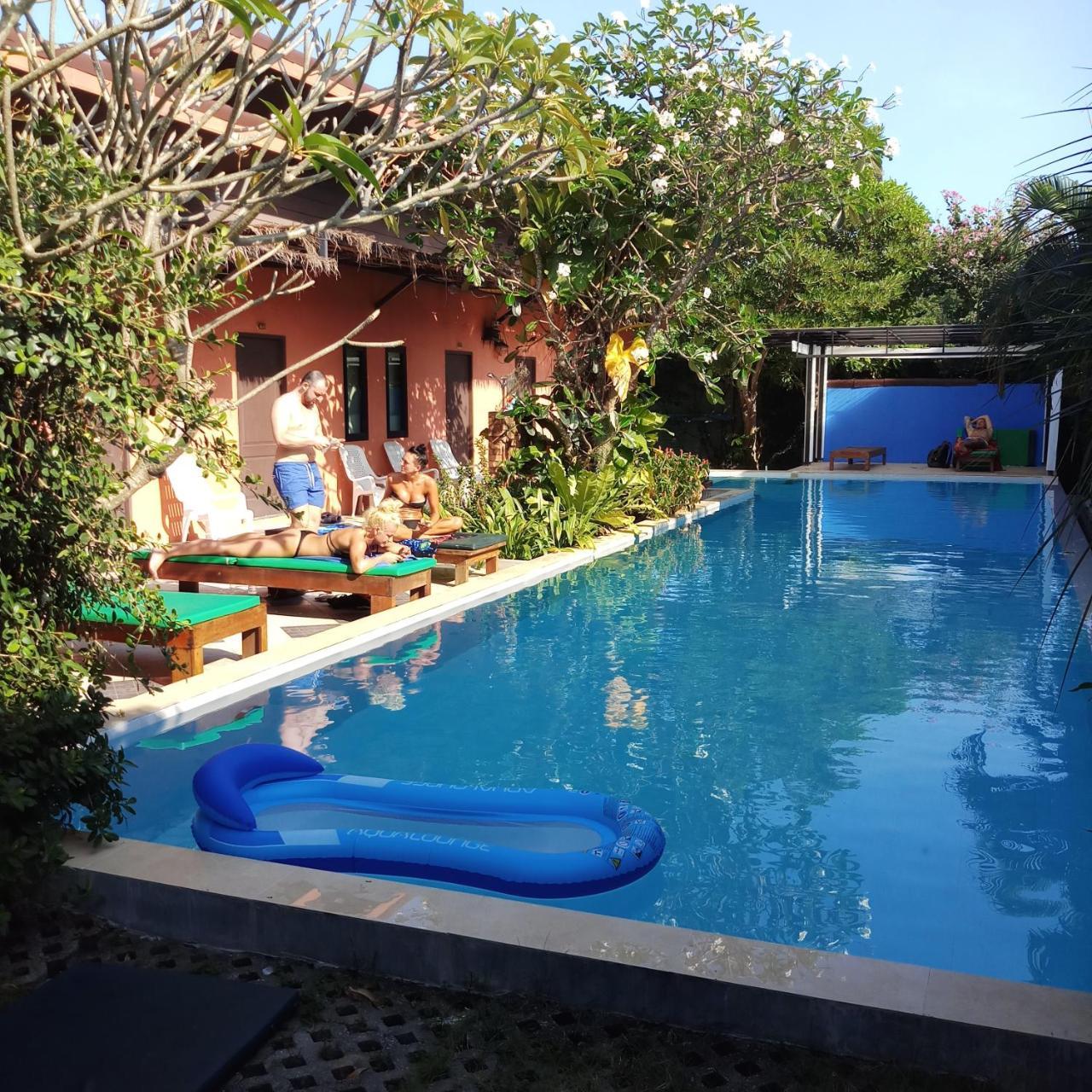 Hotel 2 2*