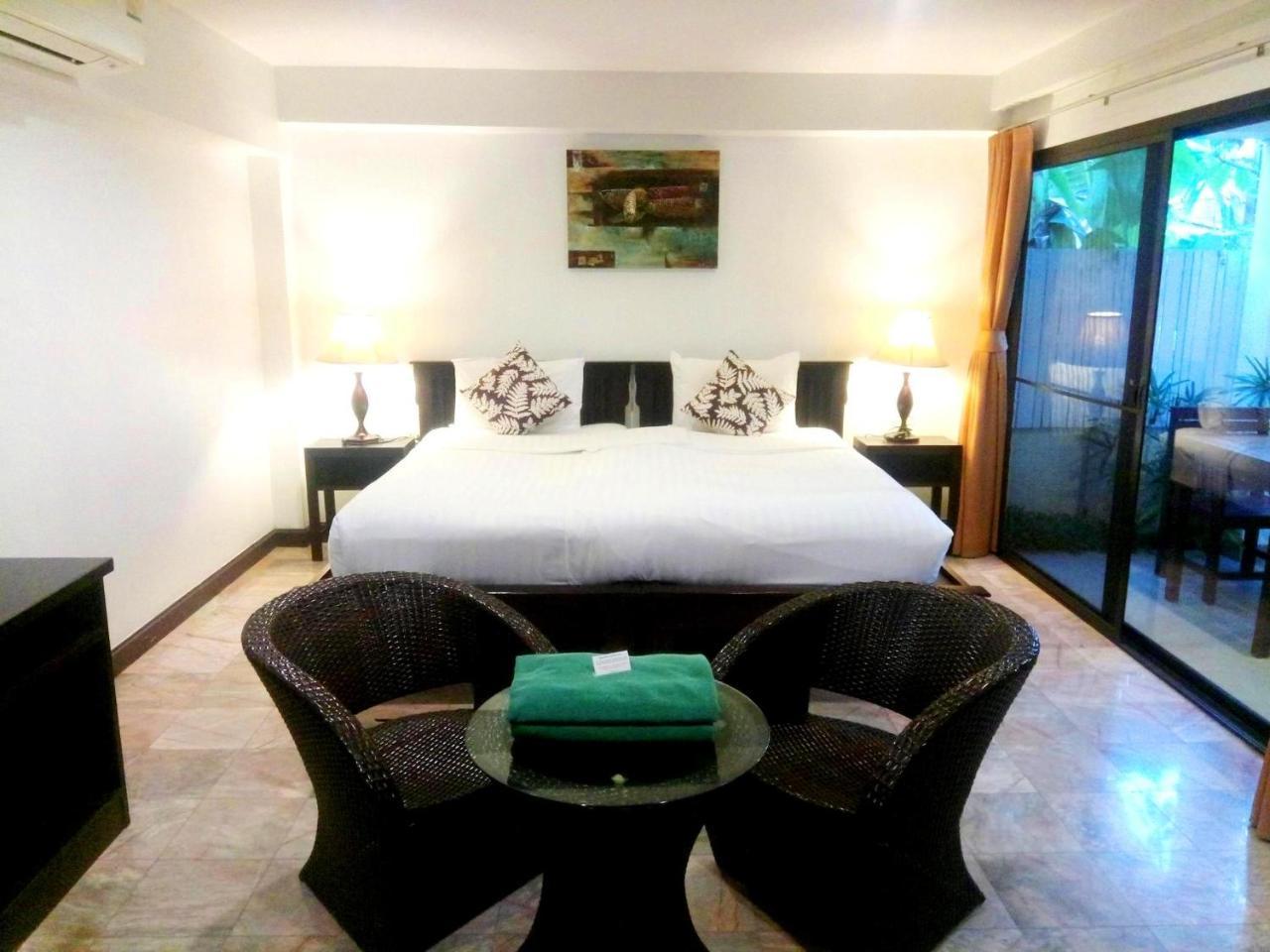 Hotel Beachfront 3*