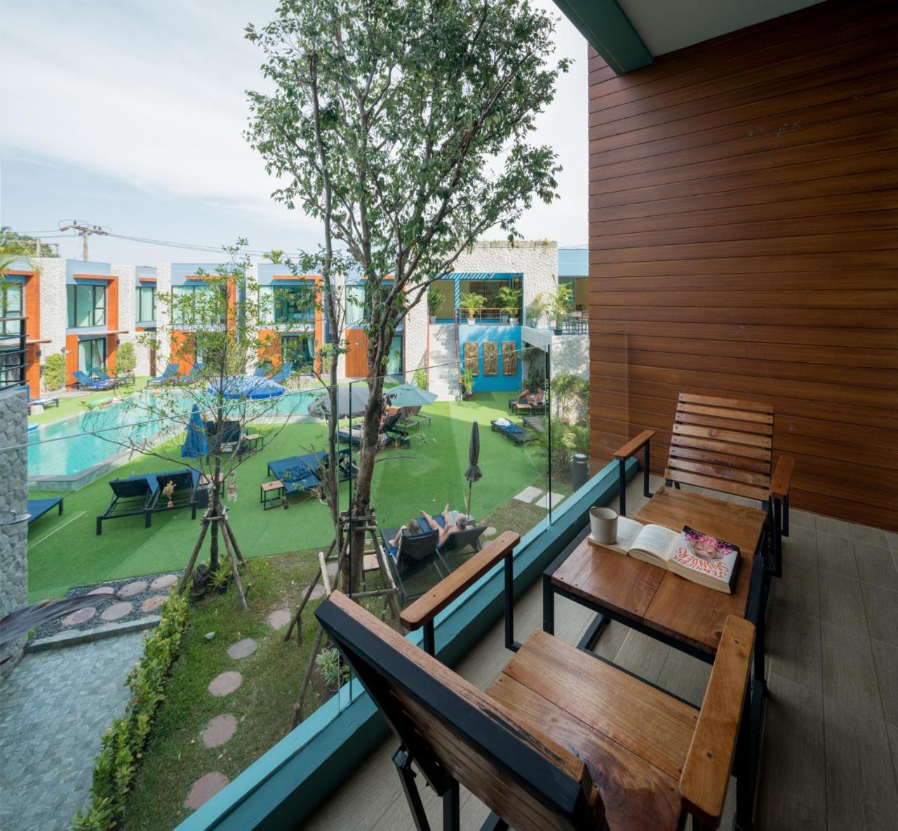 Hotel Peace Blue Naiharn Naturist Phuket Sha Extra