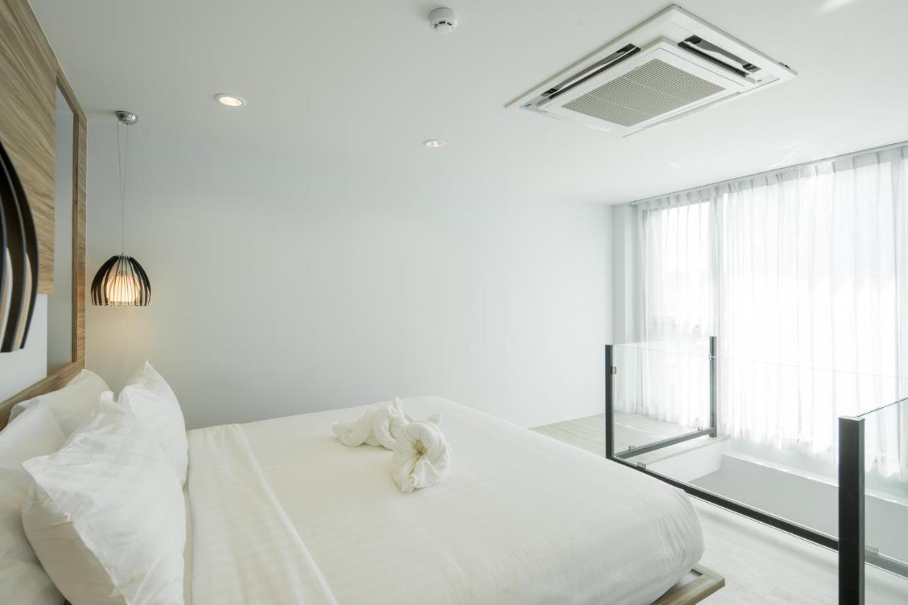 Peace Blue Naiharn Naturist Phuket Sha Extra Hotel 3*
