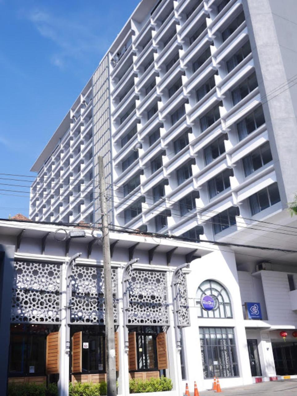 Pearl Hotel