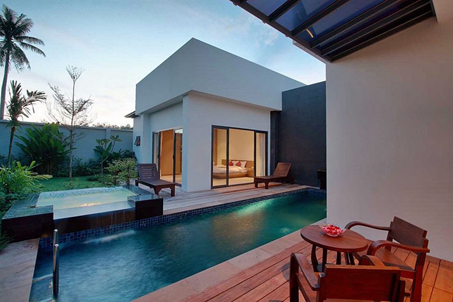 Seastone Private Pool