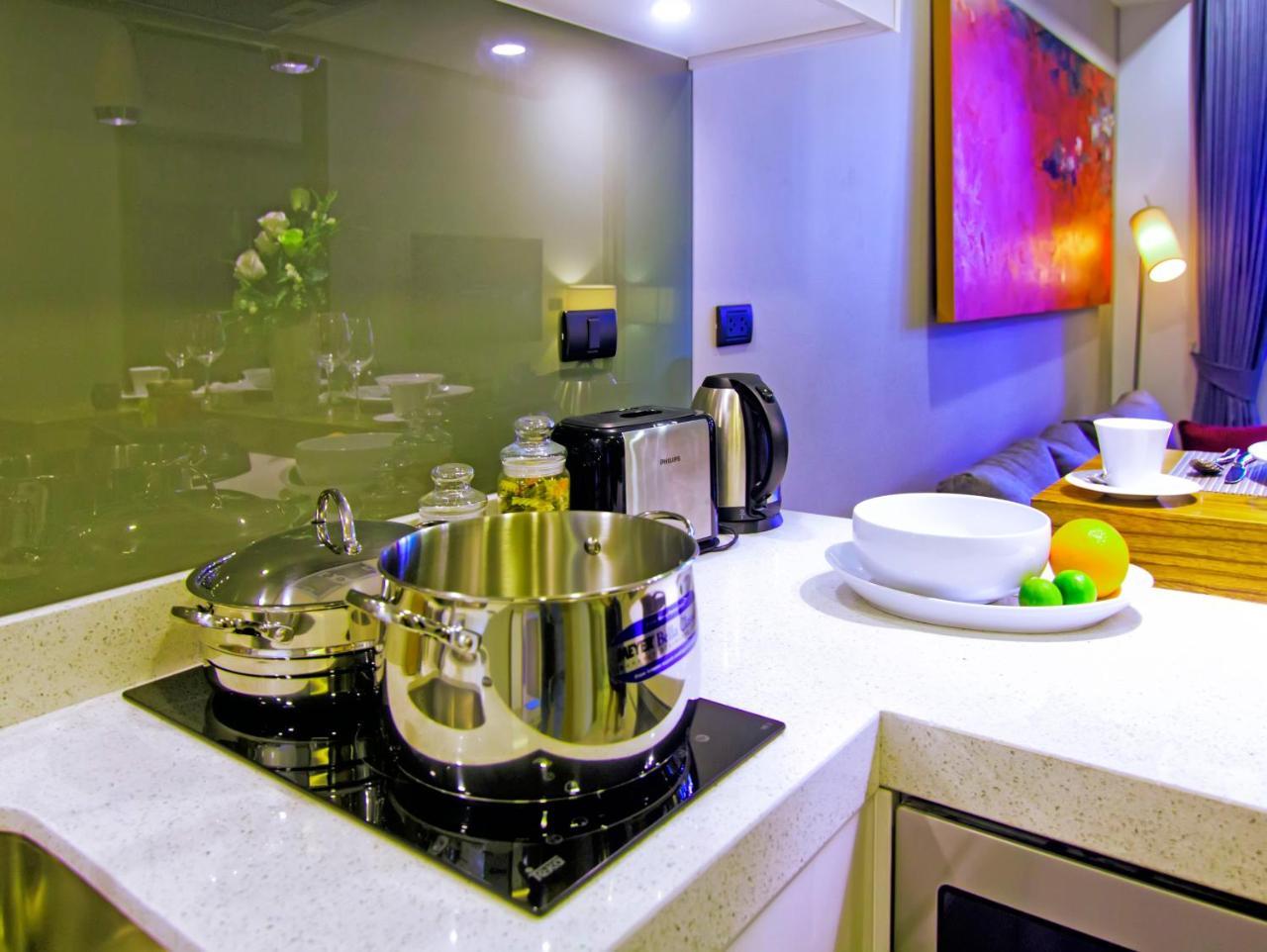 Oceanstone By Holy Cow, 1-br, Next Building View Apartamento Praia de Bang Tao