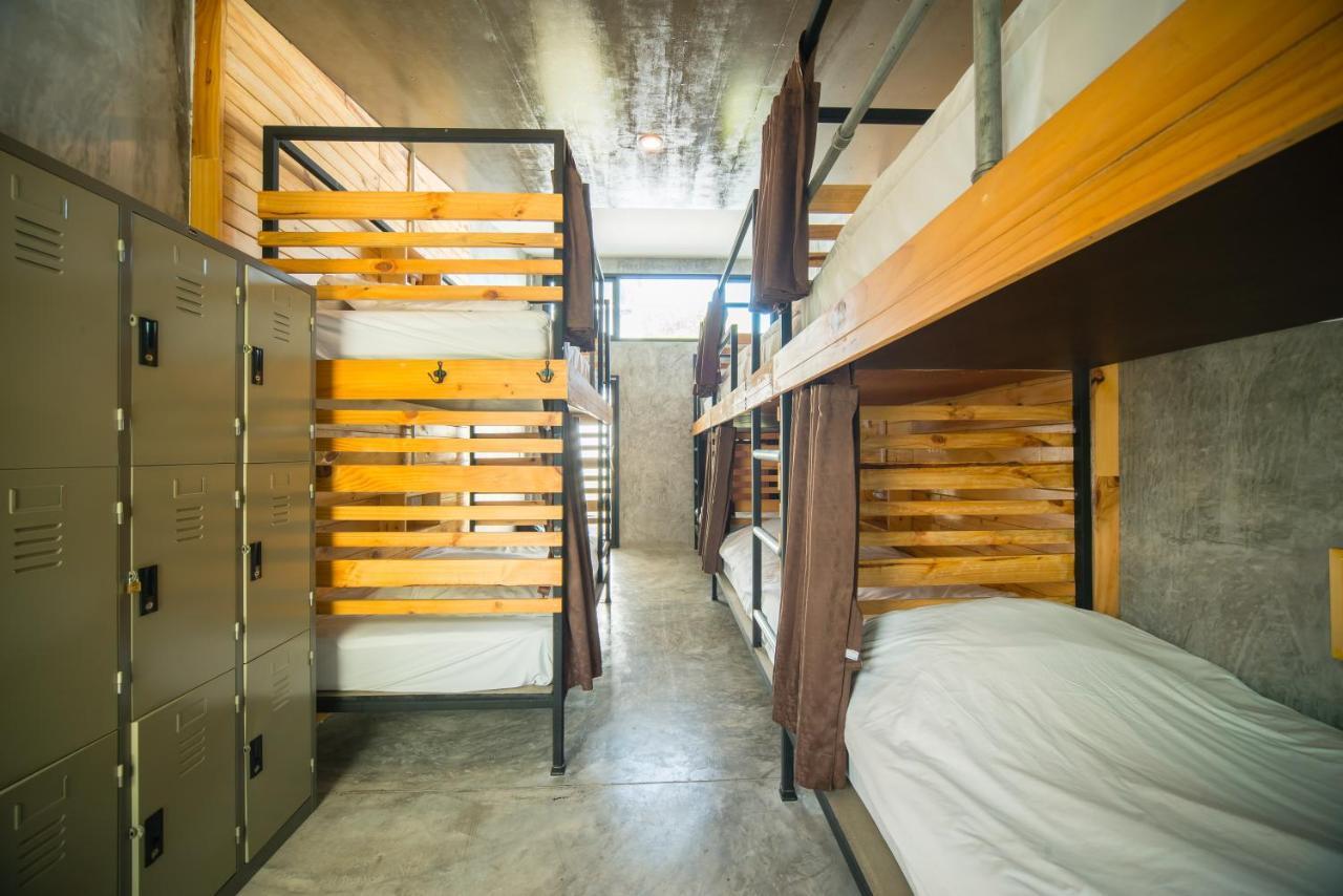 Chillhub Phuket Albergue
