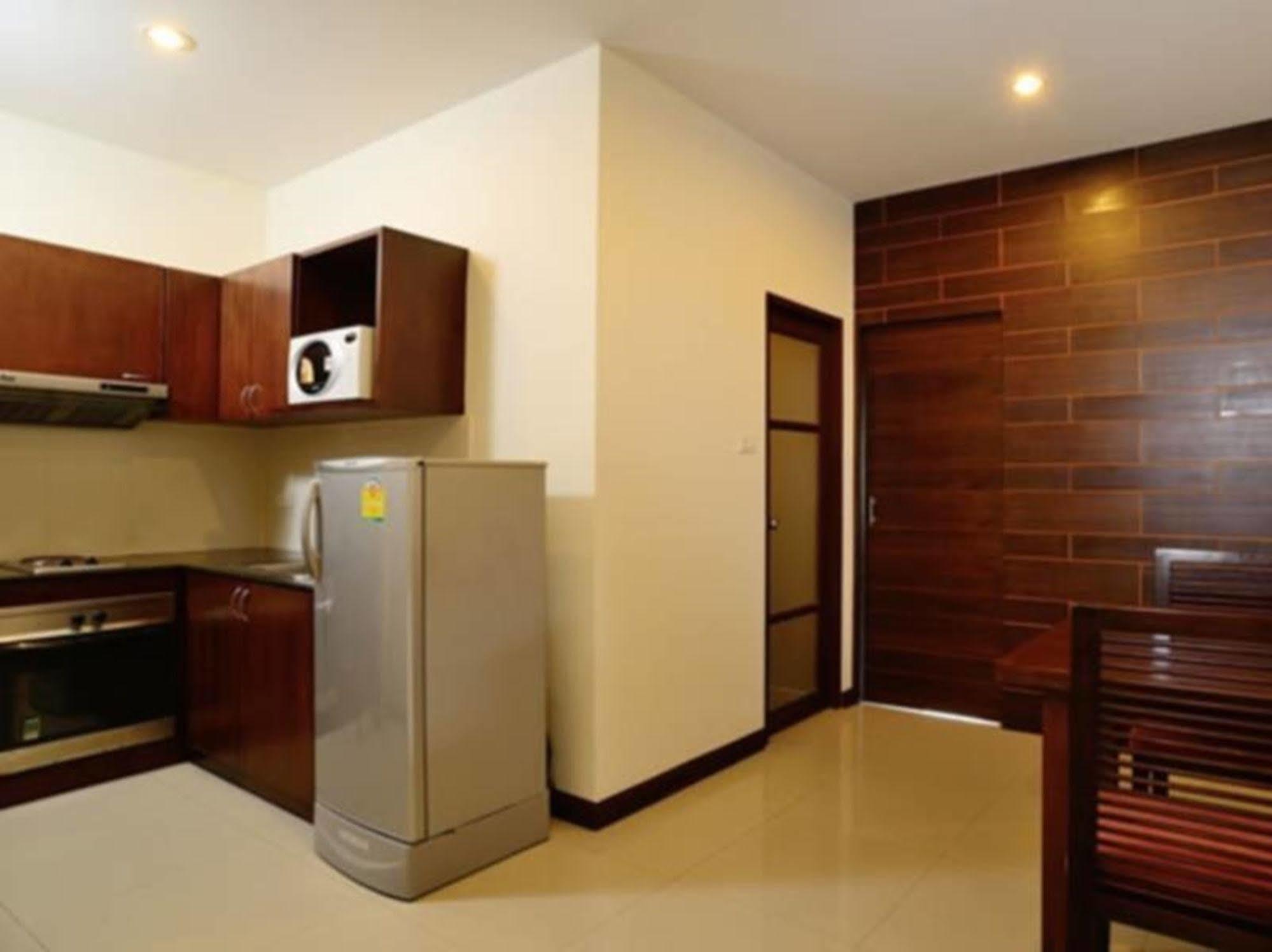 Beachfront Pantai Kamala