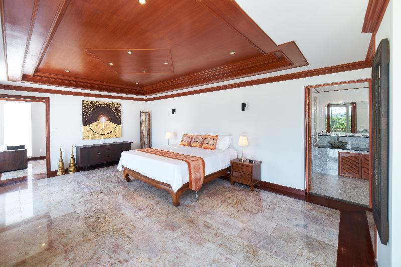 Surin Sabai Hotel 3*