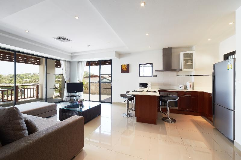 Hotel Surin Sabai 3*