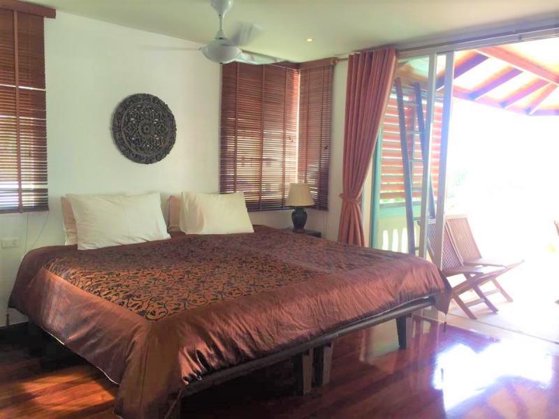Hotel Surin Sabai Phuket