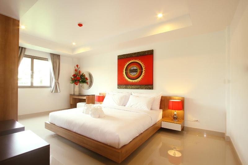 Hotel Surin Sabai 3*