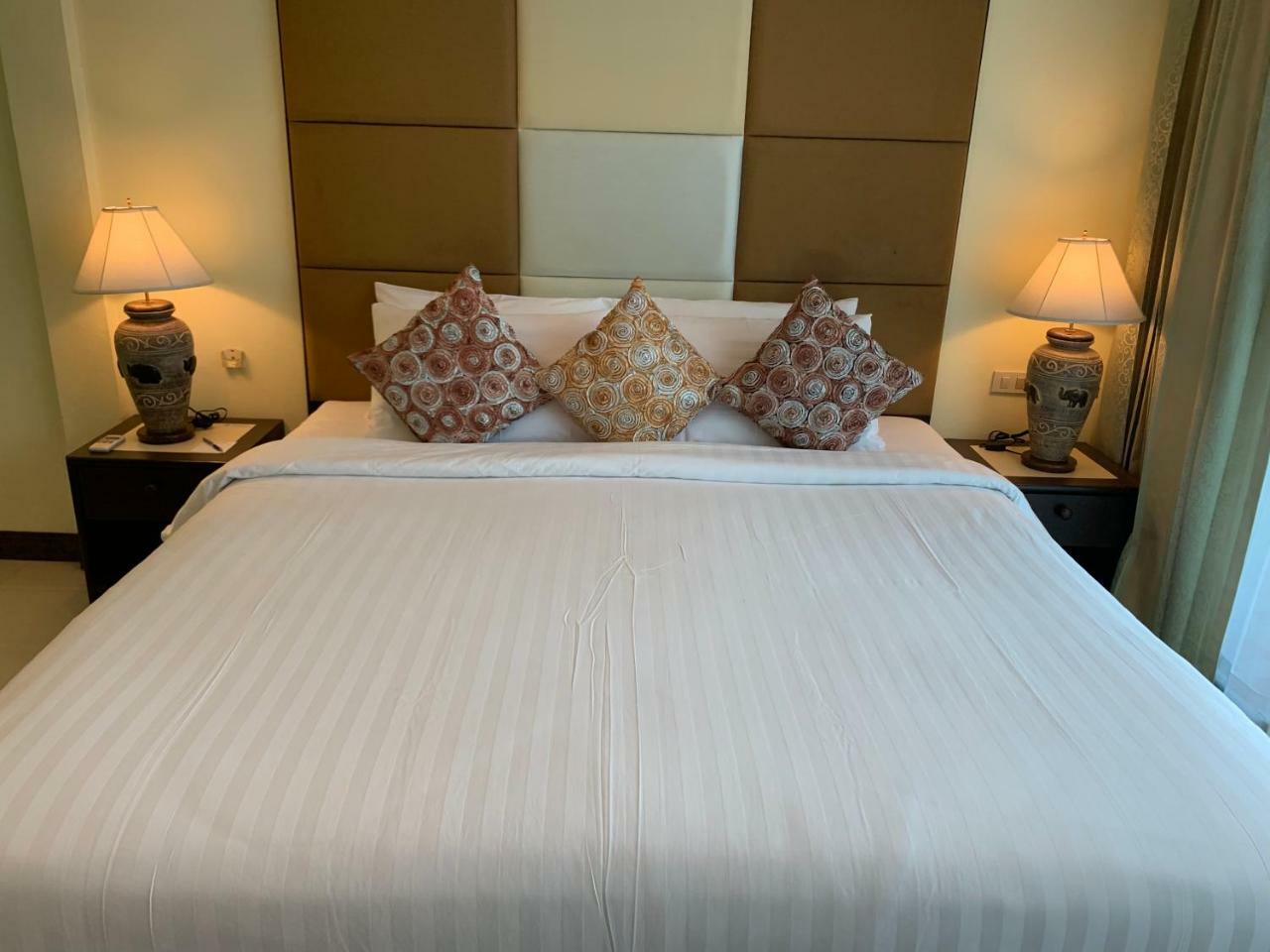 The Mareeya Place Strand Kamala