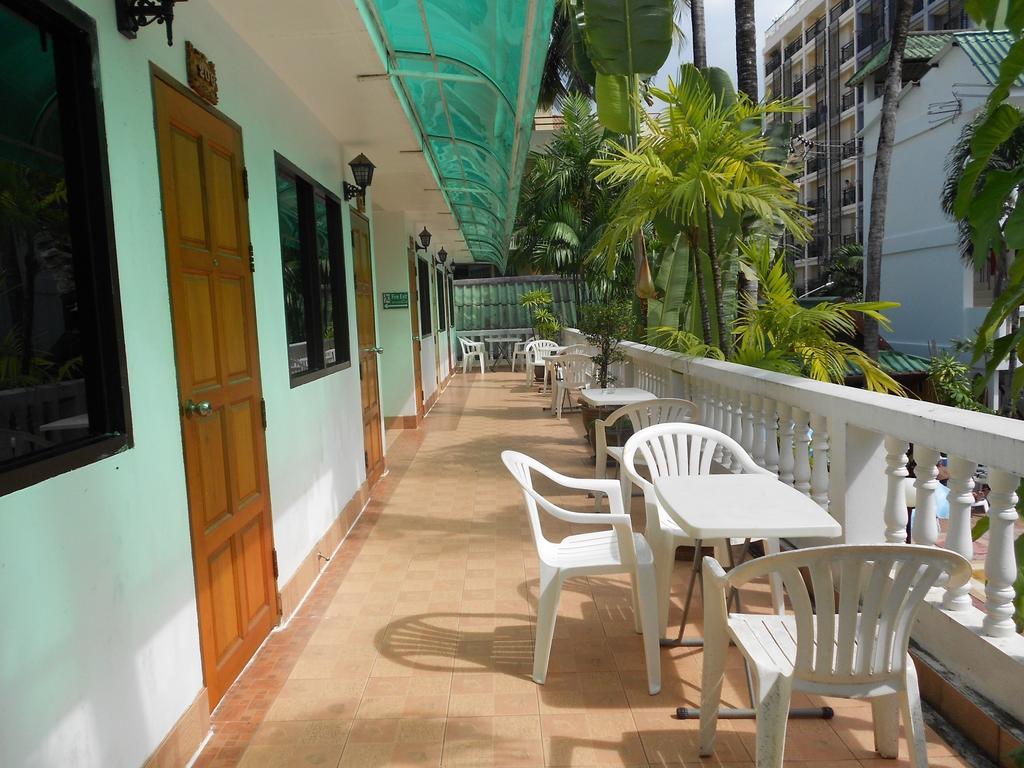 The Expat 3* Patong