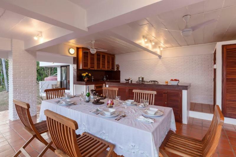 Baan Khunying Secluded Phuket Beachfront Holiday home *