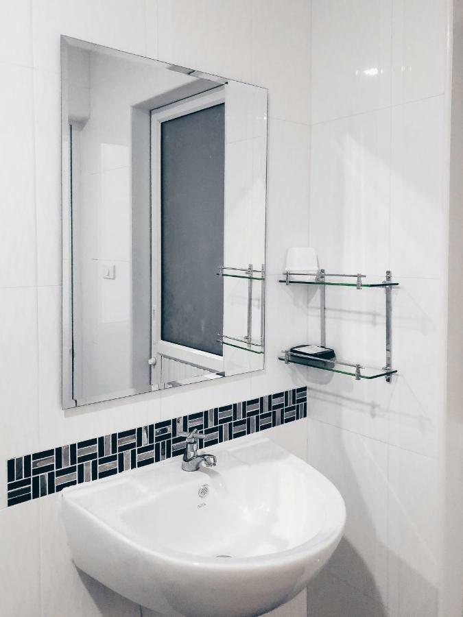 Ban Don Apartment