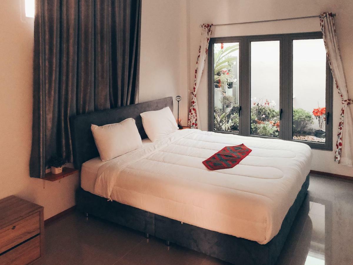 Ban Don Apartment *