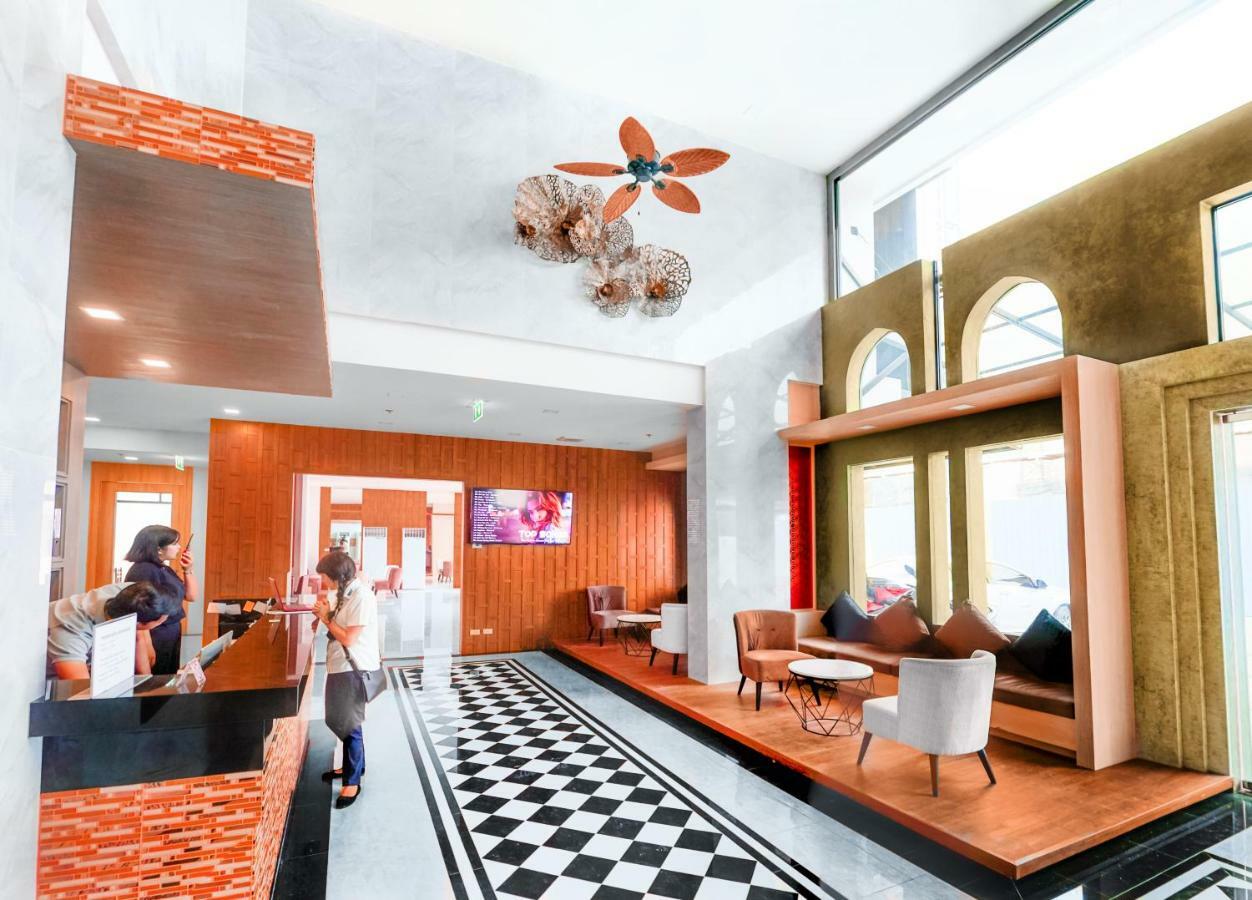 Hotel Phoenix 4*