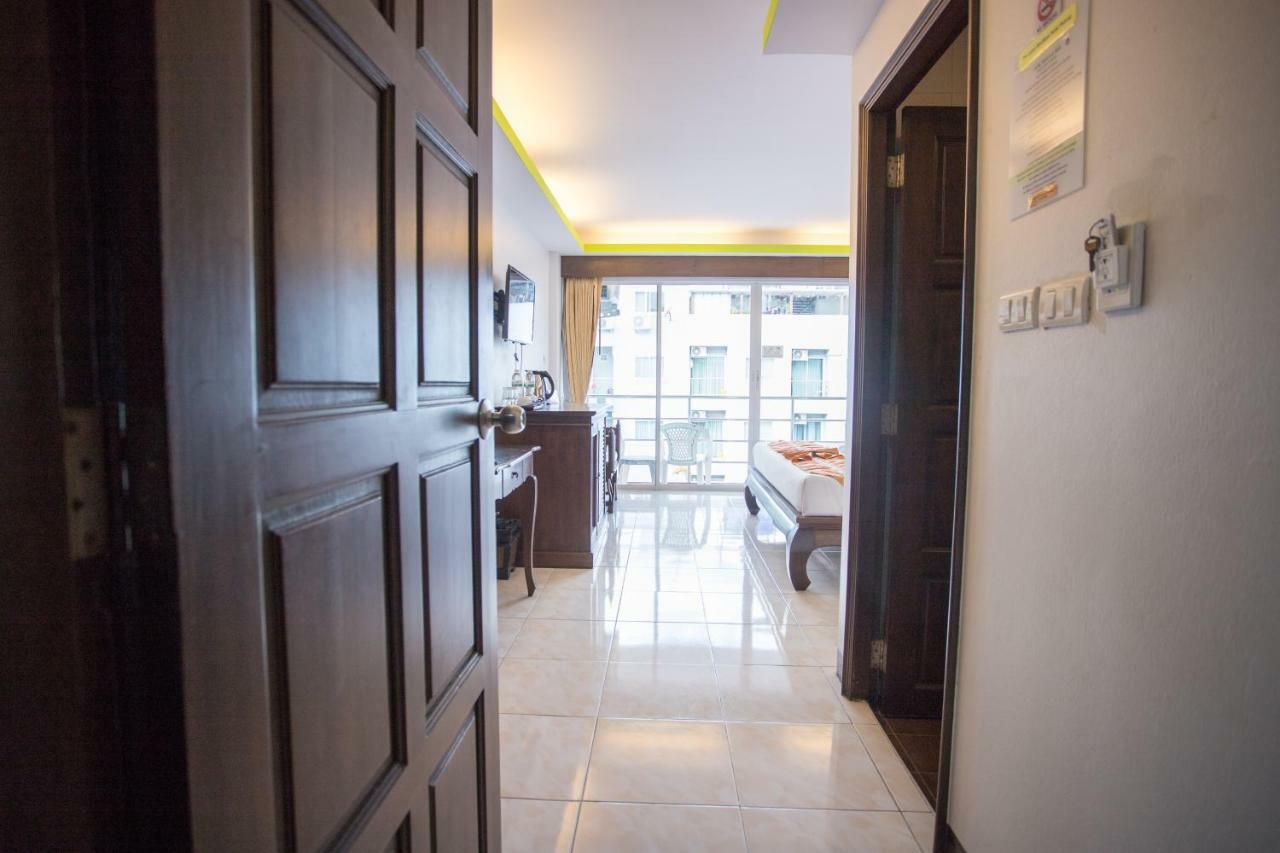 Hotel The Luxur Boutique Patong