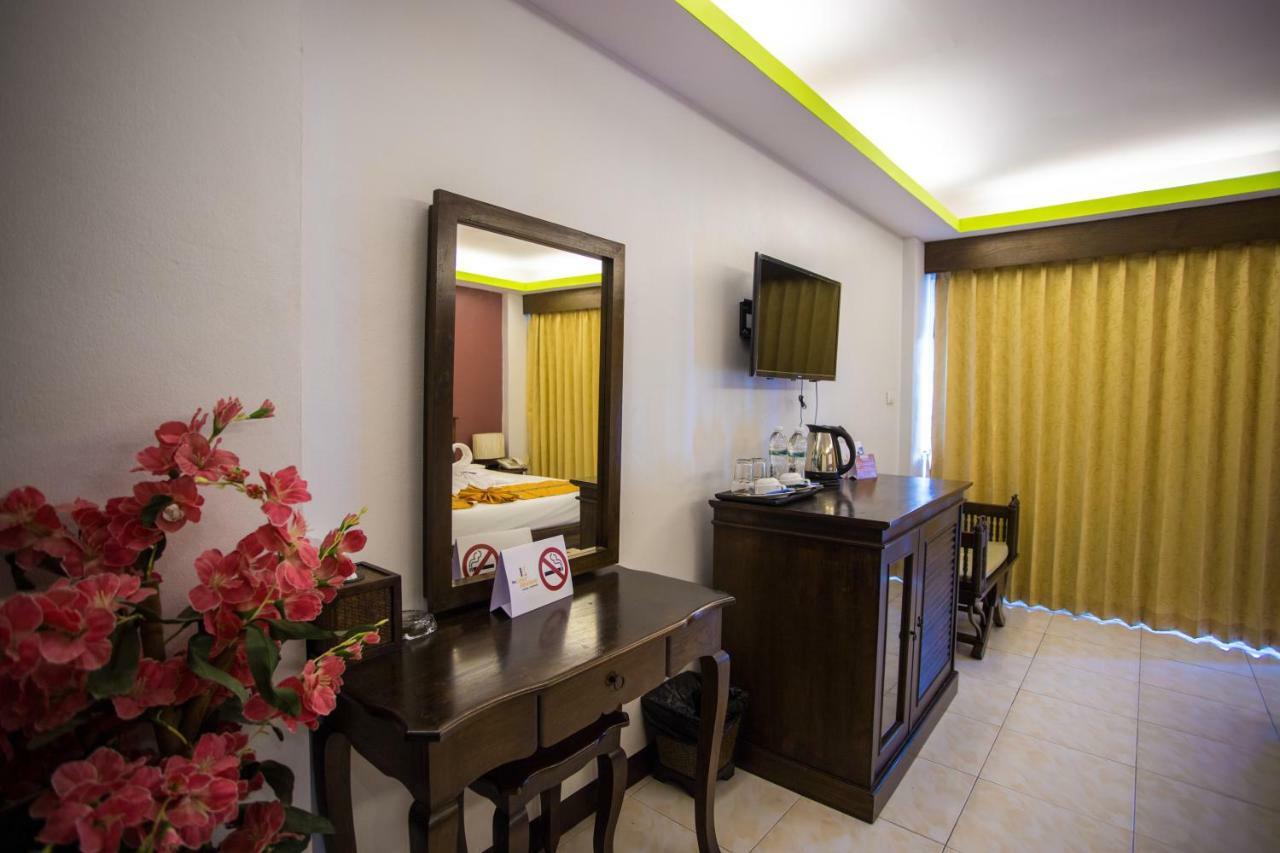Hotel The Luxur Boutique 3*