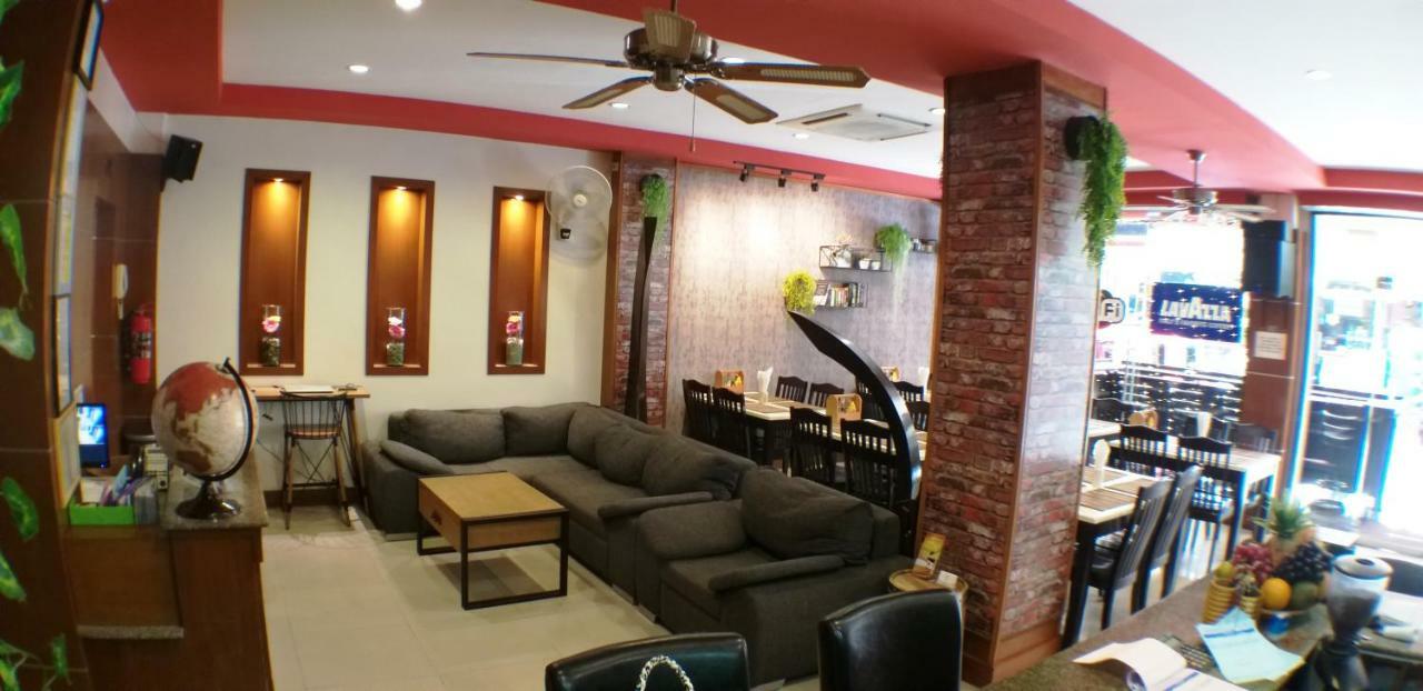 Hotel U Sabai Living