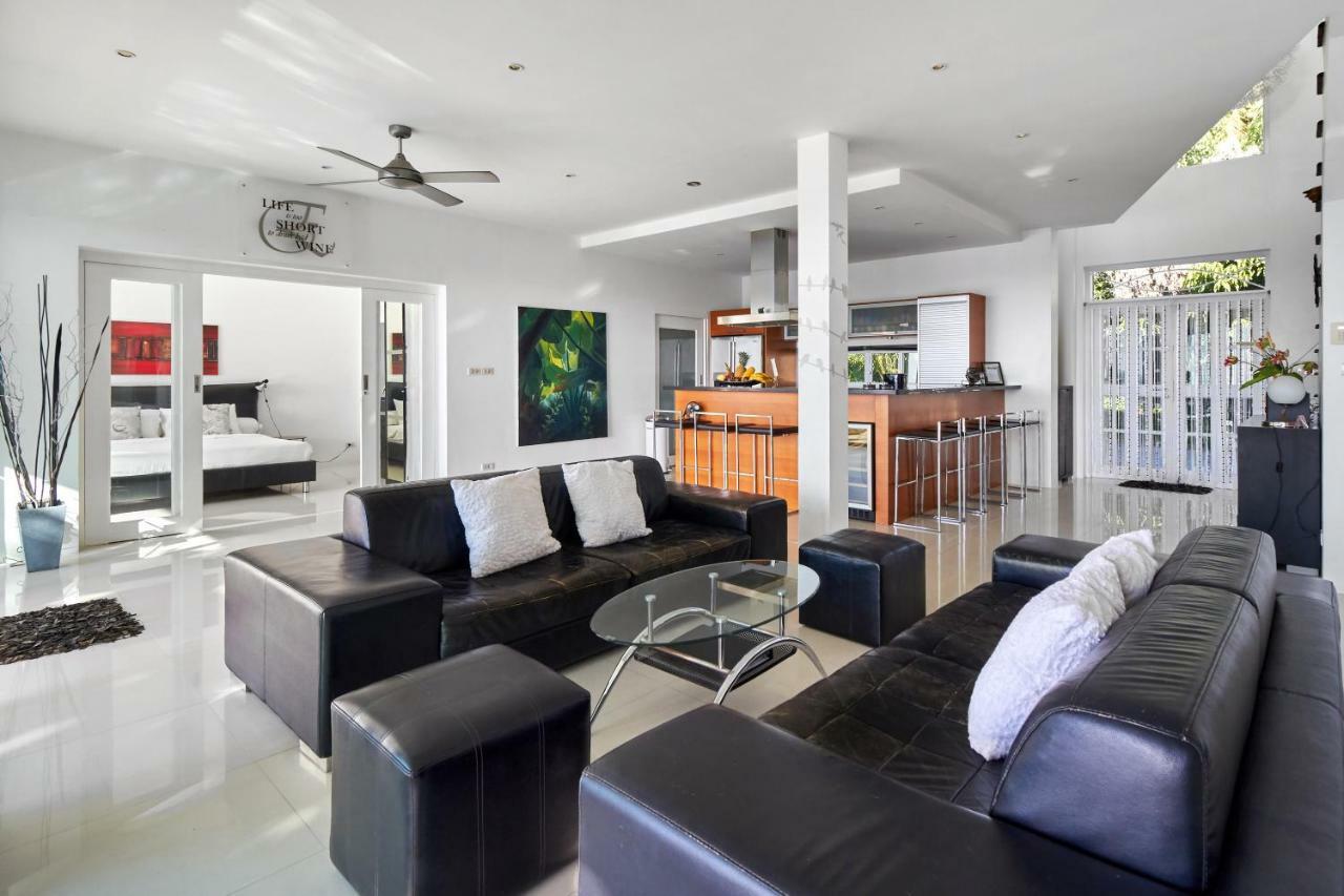Villa Ginborn 5 Bedroom Pool With Sea View In