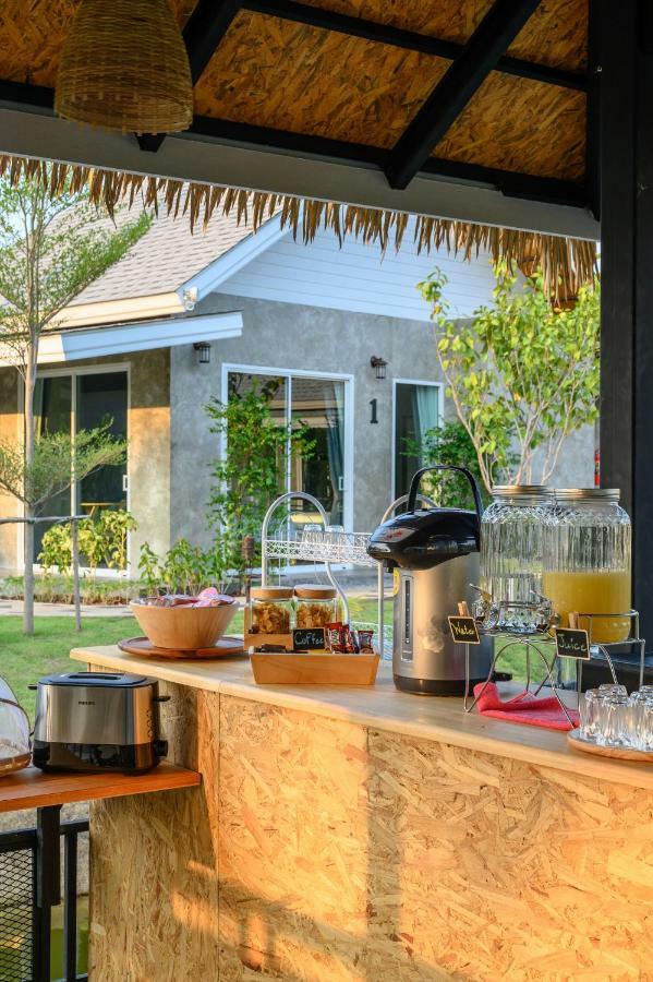 Loftpical Resort