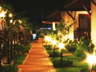 Airport Phuket - Sha Extra Hotel