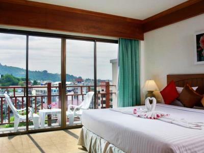 Jiraporn Hill 3* Patong
