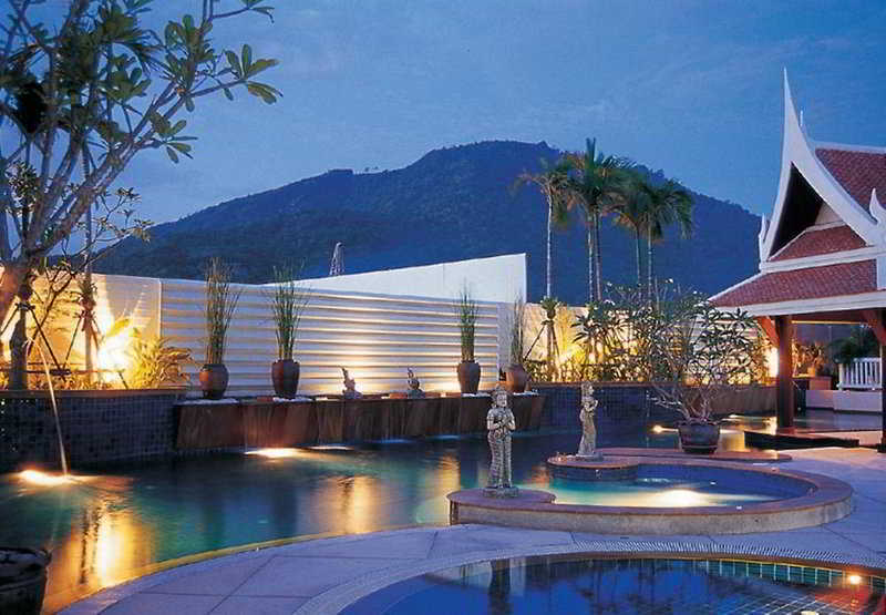 Resort Poolside Sha Extra