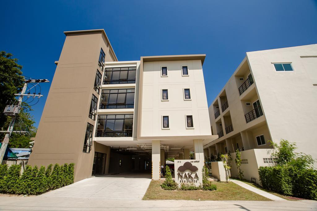 Aparthotel Naka