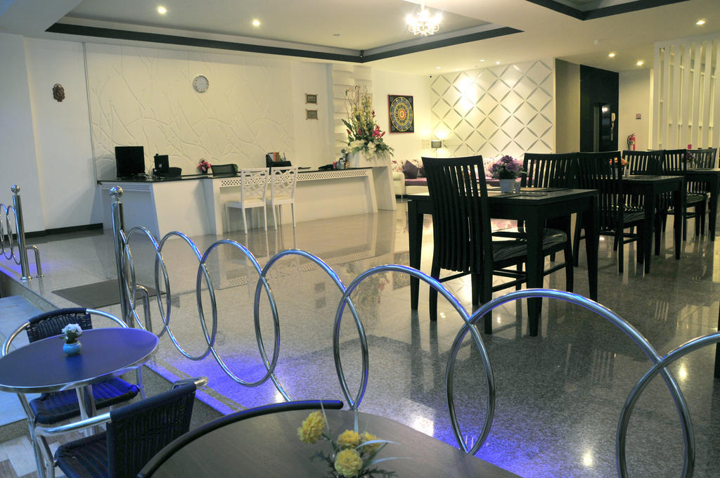 Cocoon Hotel 3*