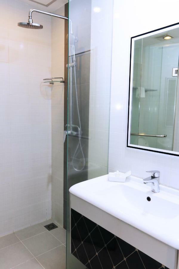 Alexander Hotel Patong