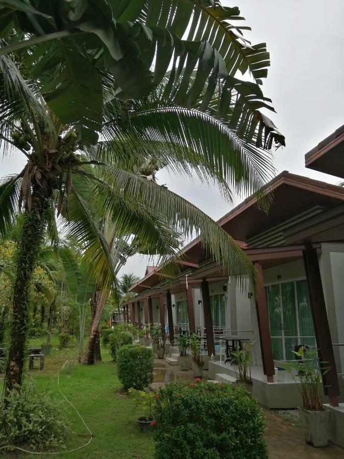 Naiyang Boutique Resort Ban Phak Chit