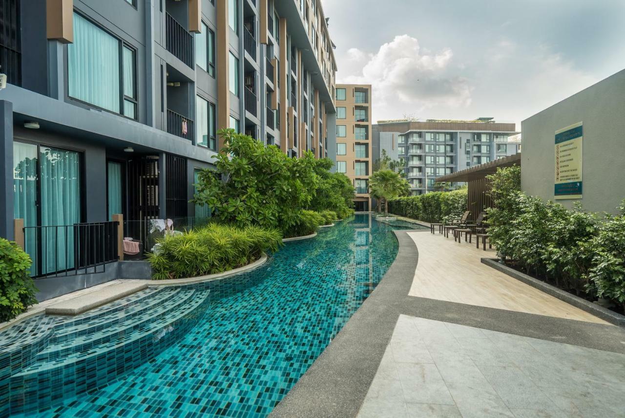 At Aristo By Lofty *