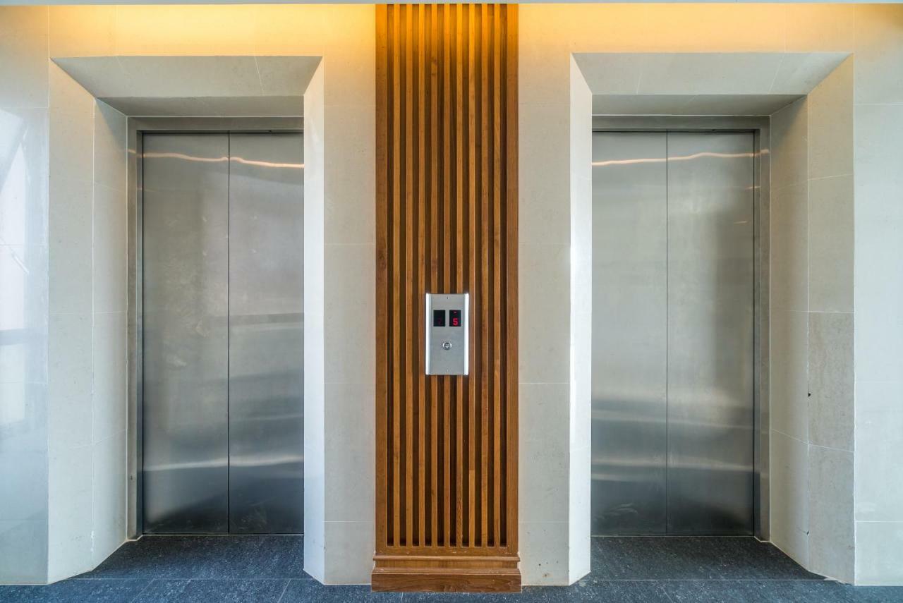 Appartement At Aristo By Lofty *