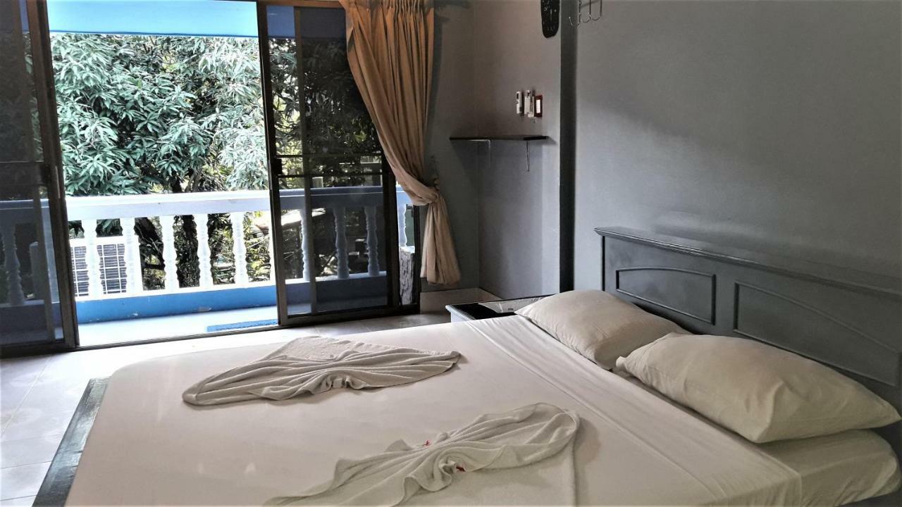 The - Apartment *
