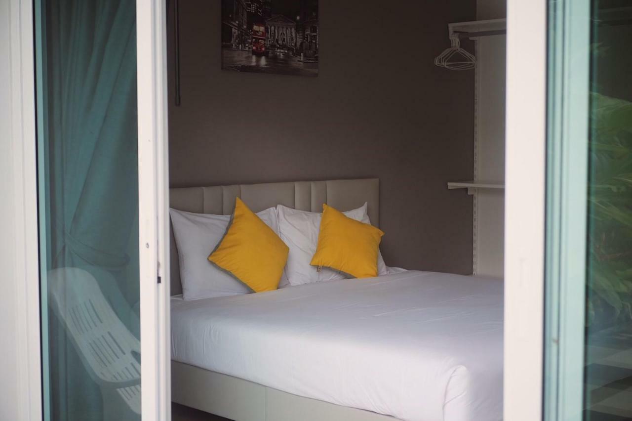 Big Buddha Hillside 3*