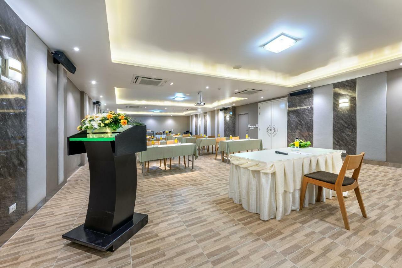 Beehive Boutique 5*