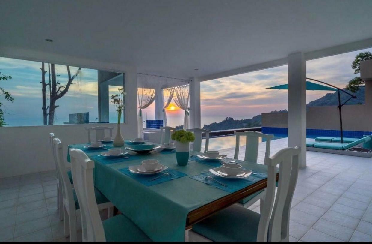 Grand Bleu Ocean View Pool 4*