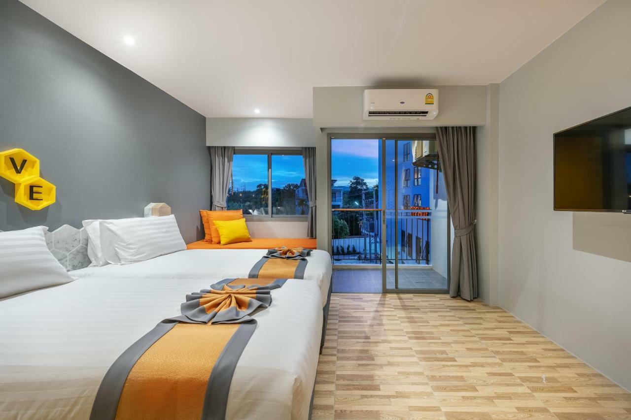 Beehive Boutique Hotel 5*