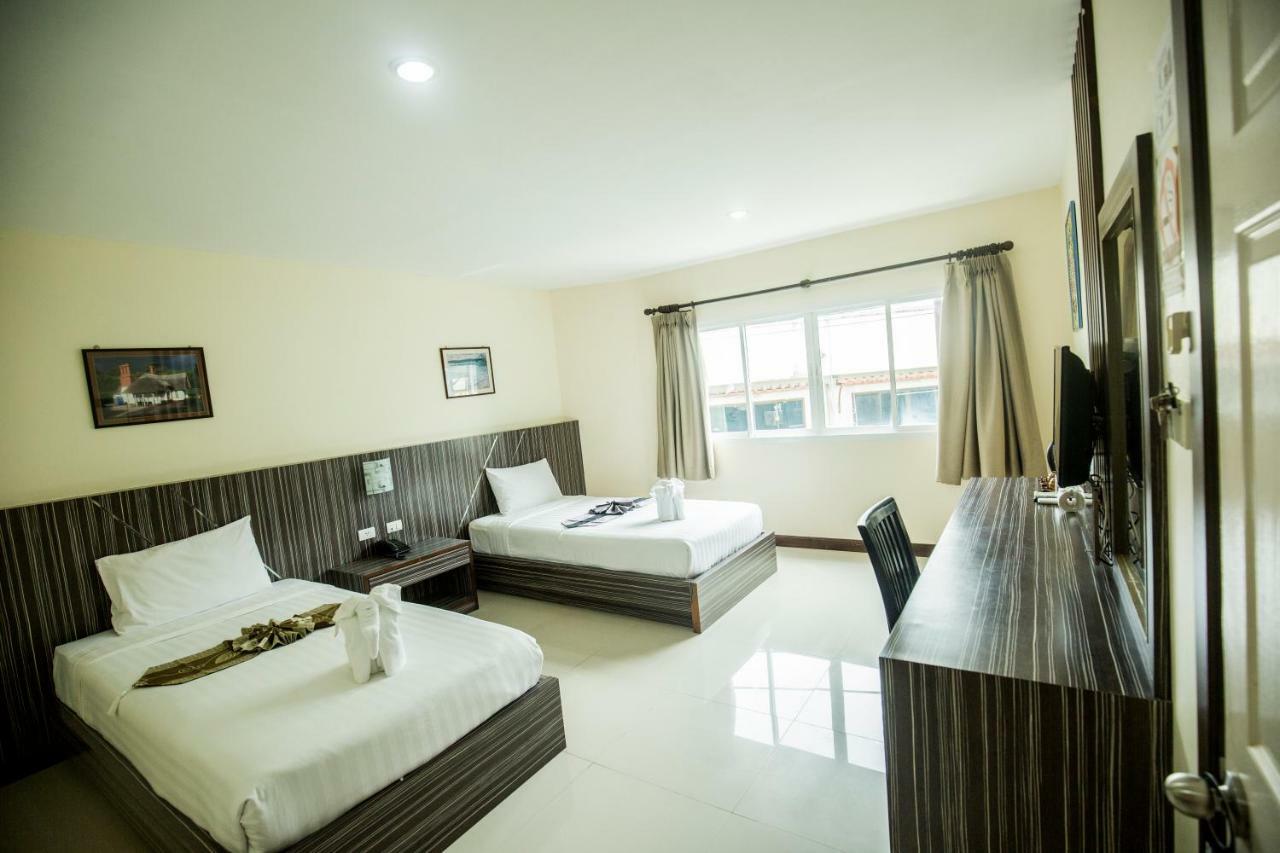 Cocoon Hotel 3*