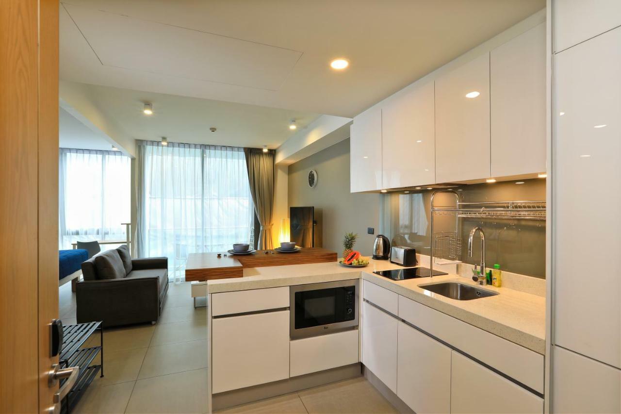 Oceanstone By Holy Cow, Studio, Next Building View Apartment *