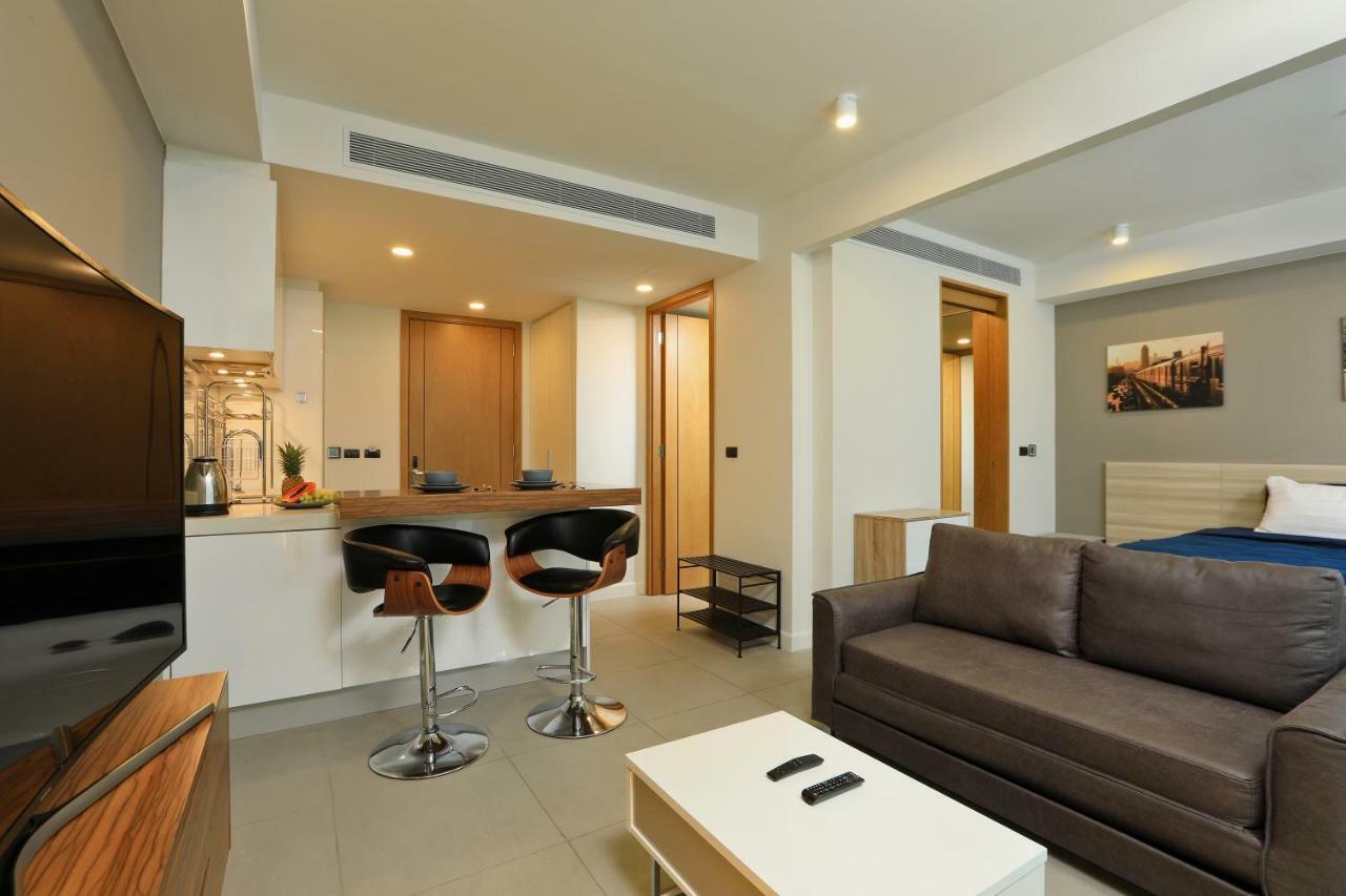 Oceanstone By Holy Cow, Studio, Next Building View Apartment *