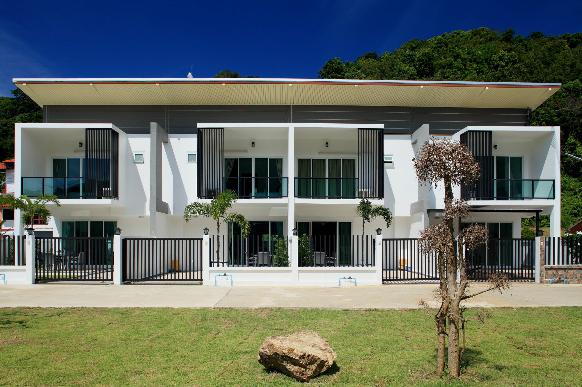 Hill View By Sea View Pousada