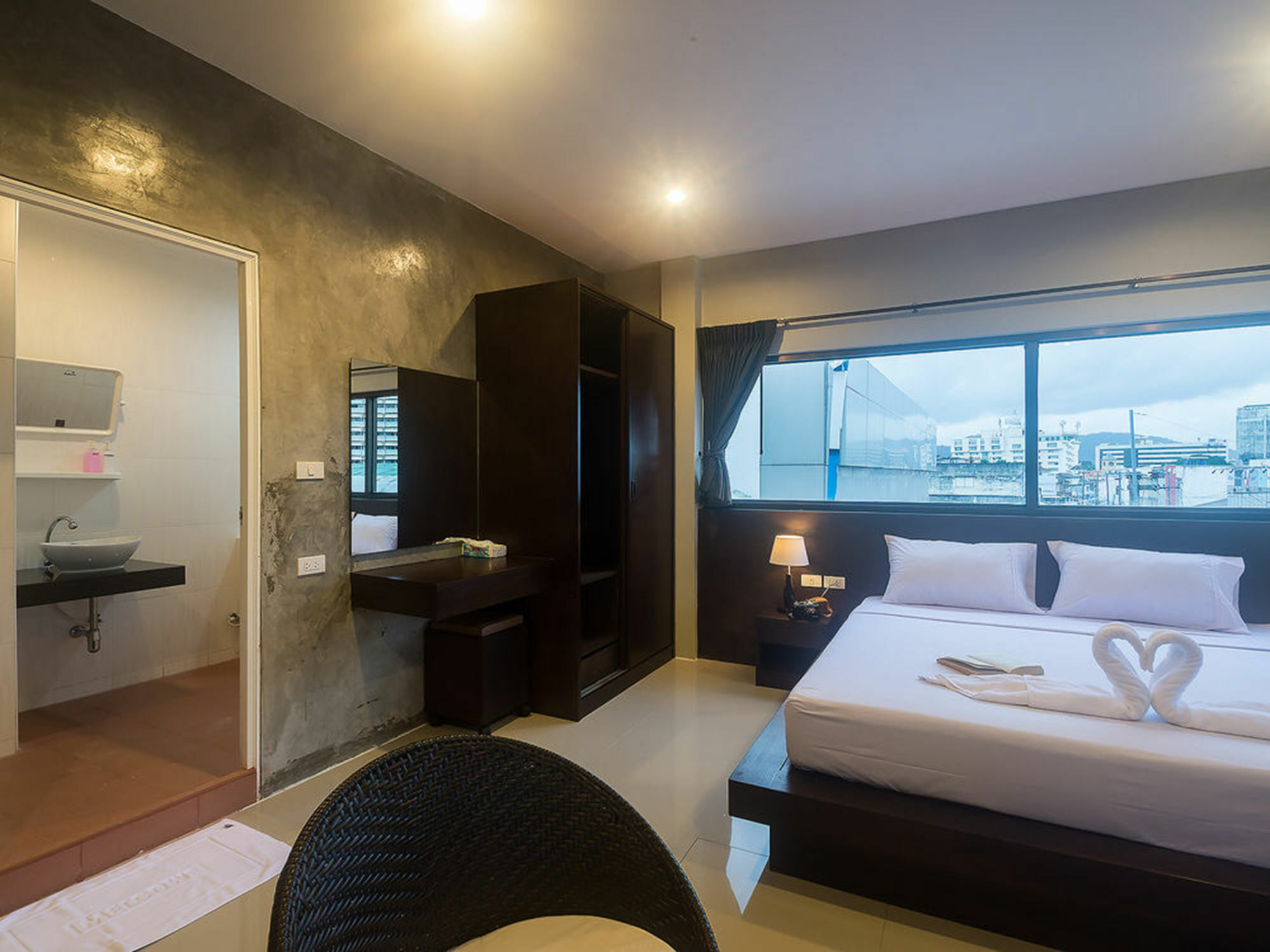 Leaf Phuket