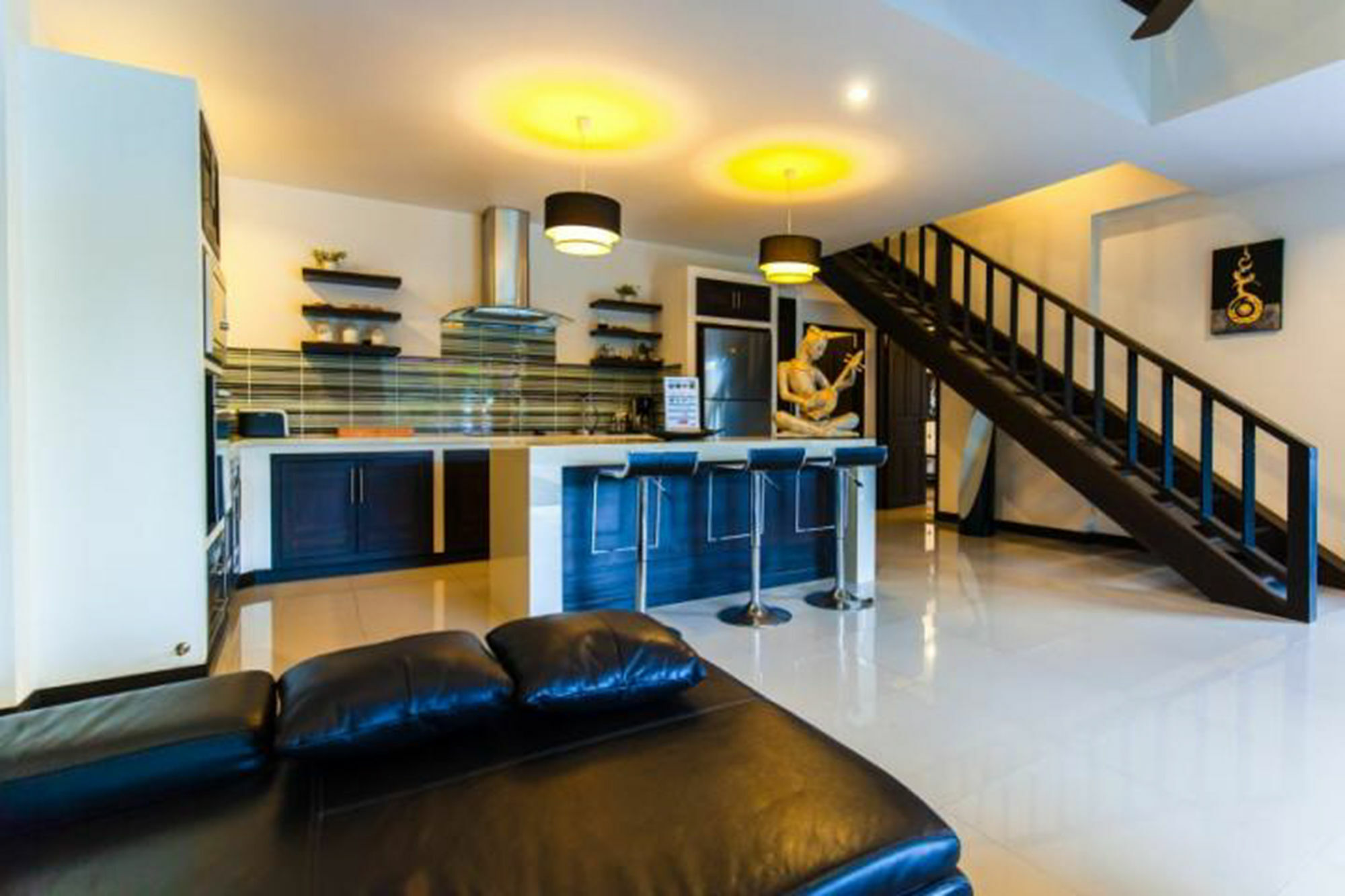 Villa Champagne By G Estate Rawai