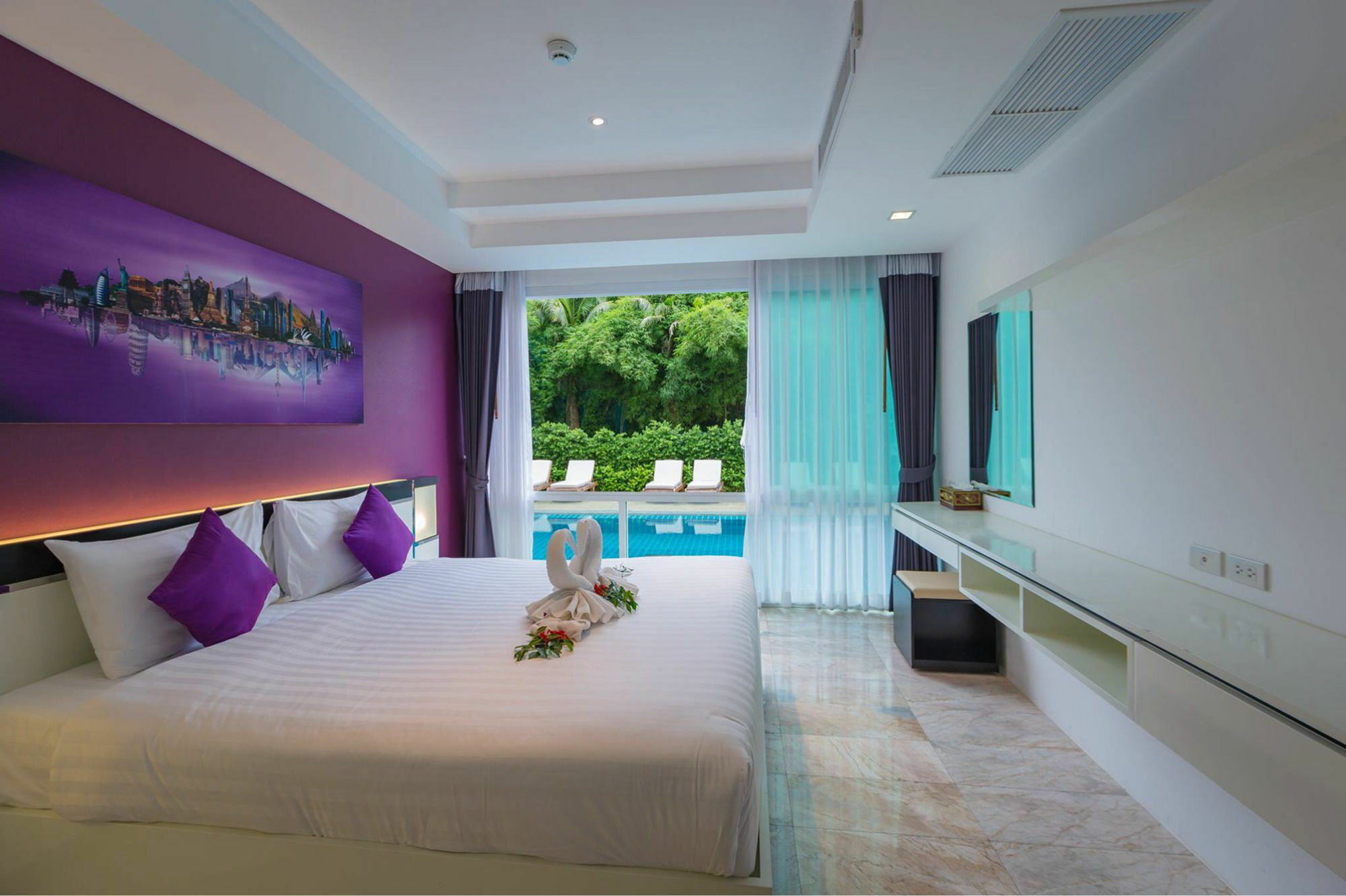 Phuket Seaview Resotel Aparthotel Rawai