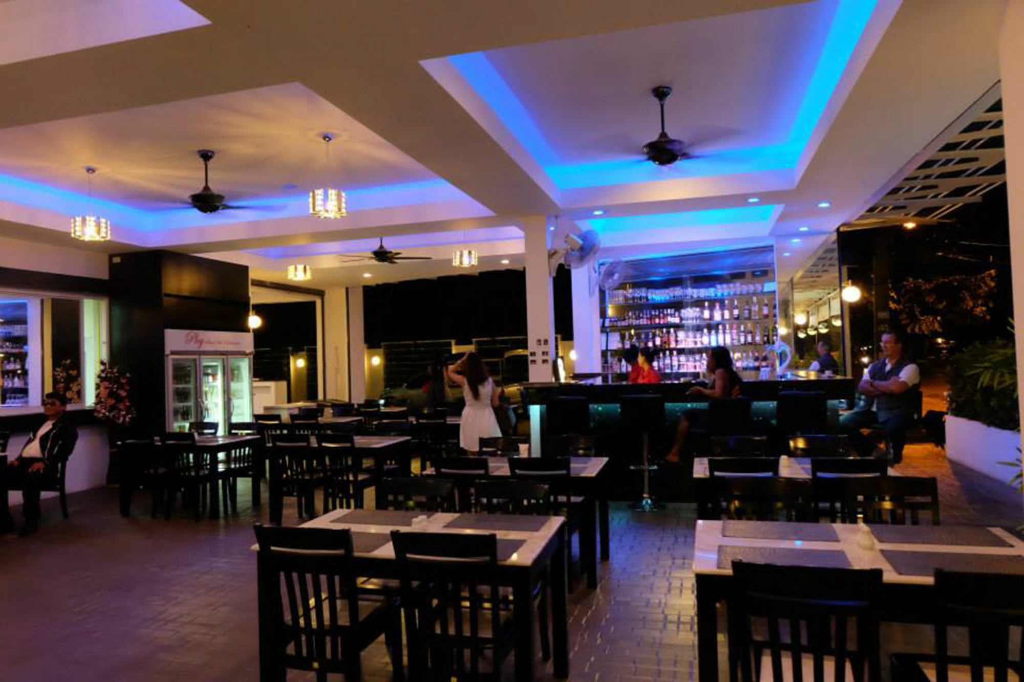 Aparthotel Phuket Seaview Resotel 4*