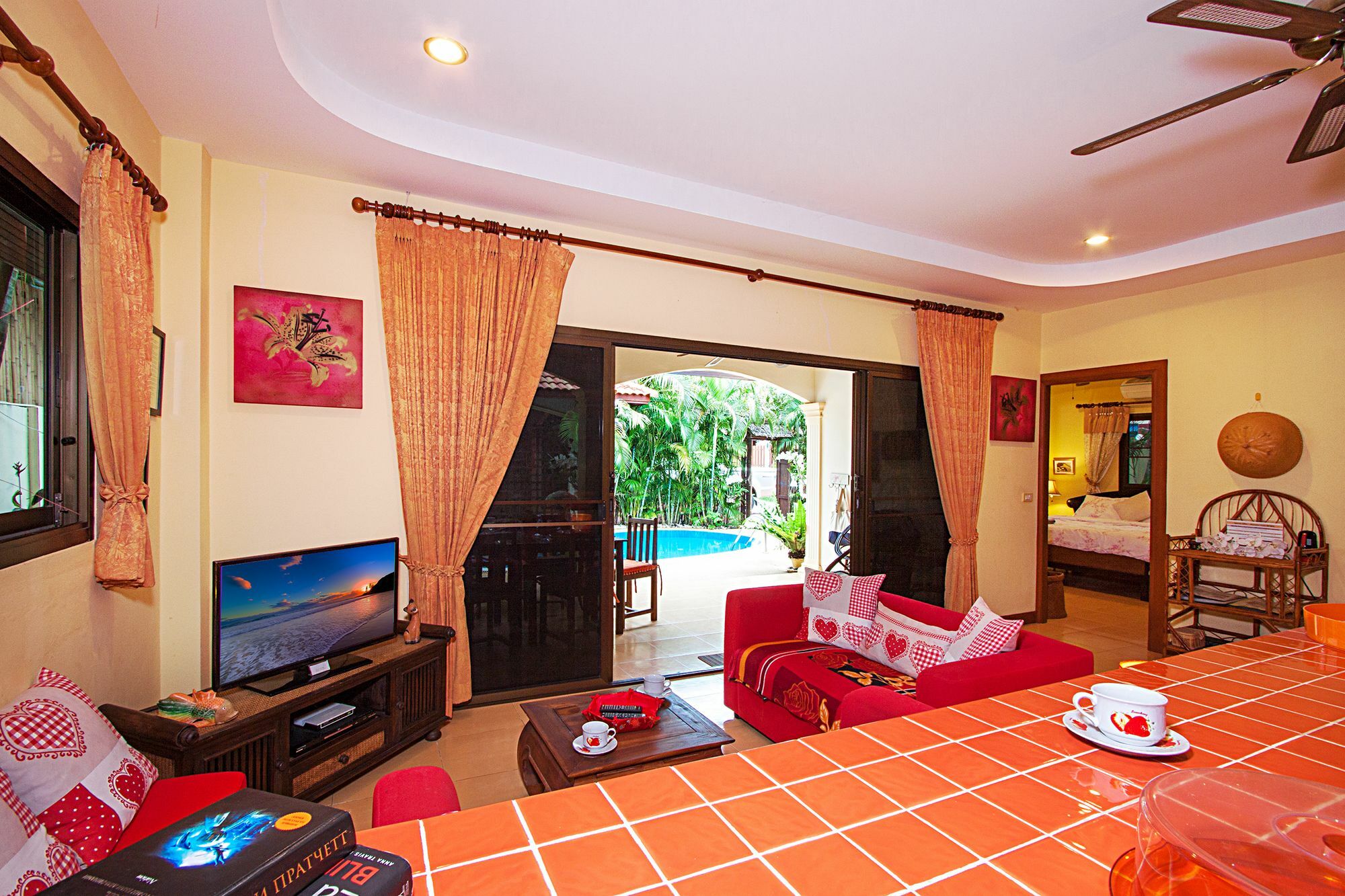 Kaipo Apartment