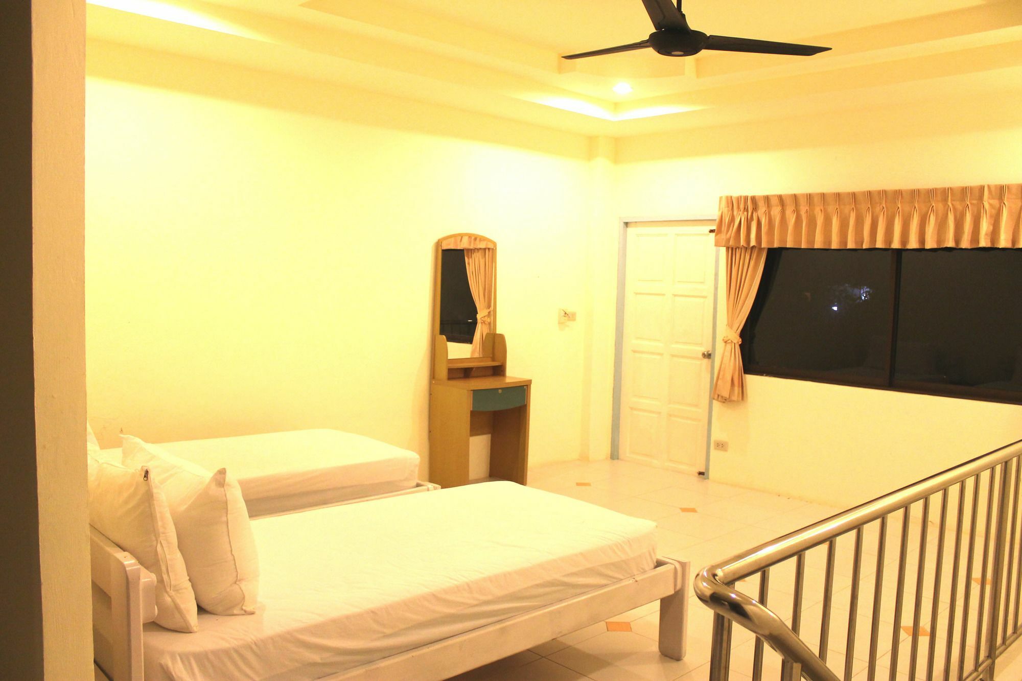 Bangwan Kamala Beach