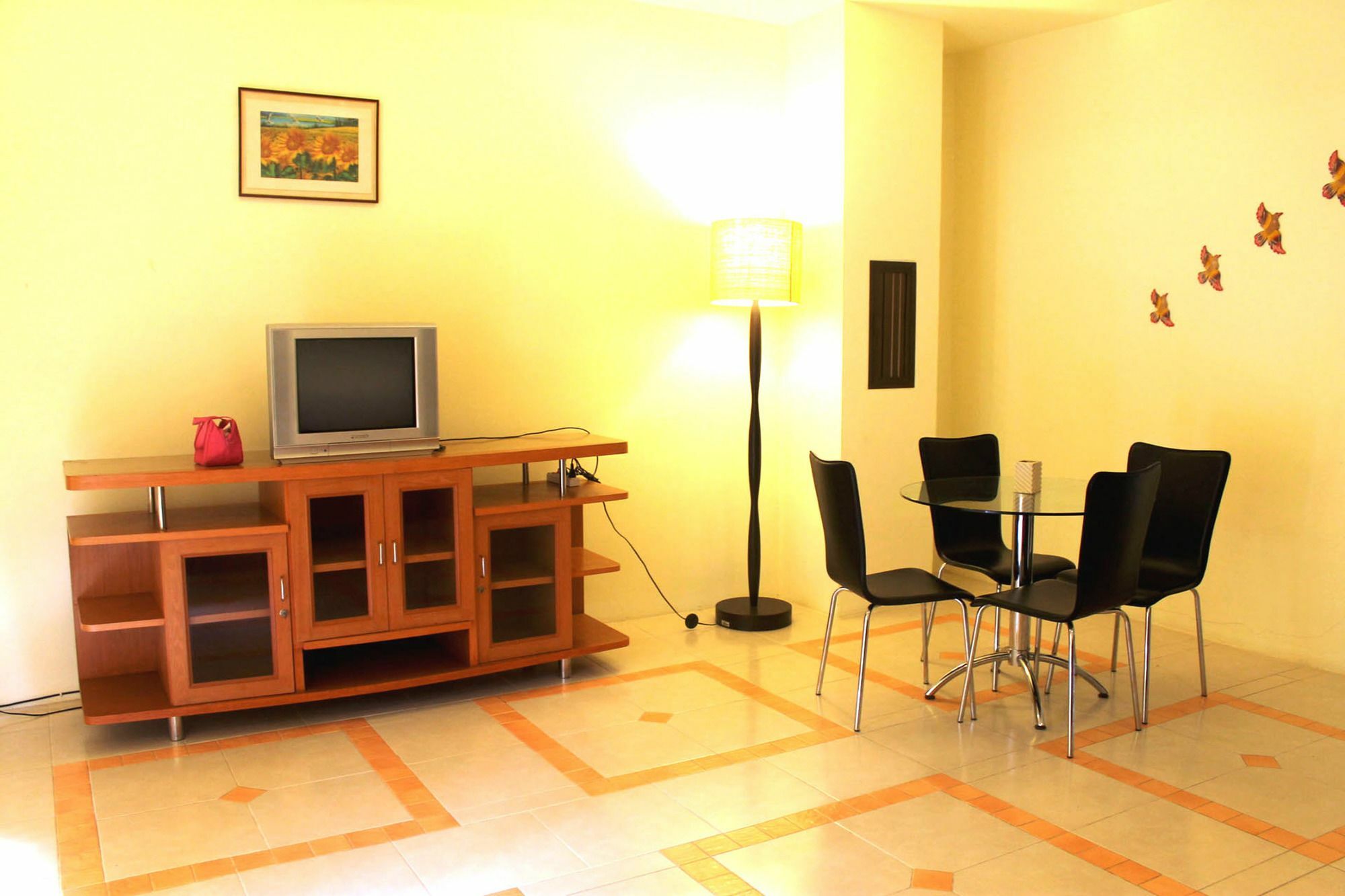 Bangwan Hotel 3*